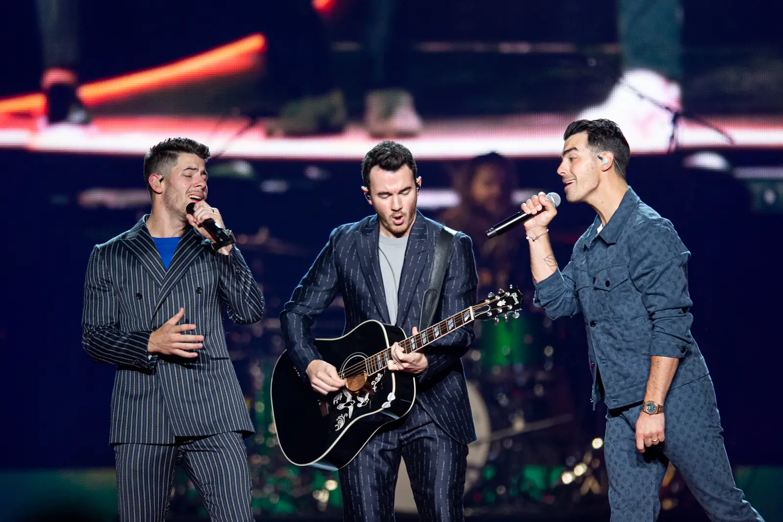 Jonas Brothers at Gas South District