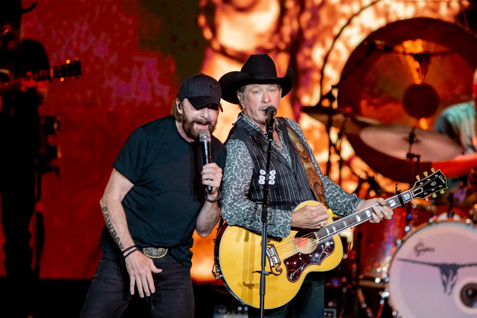 Brooks & Dunn at Gas South District